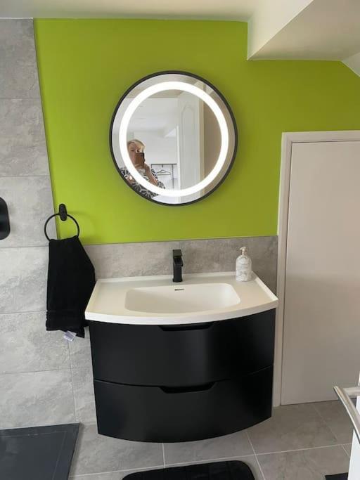 Seascape - Stylish Modern Apartment บาร์ตันออนซี ภายนอก รูปภาพ